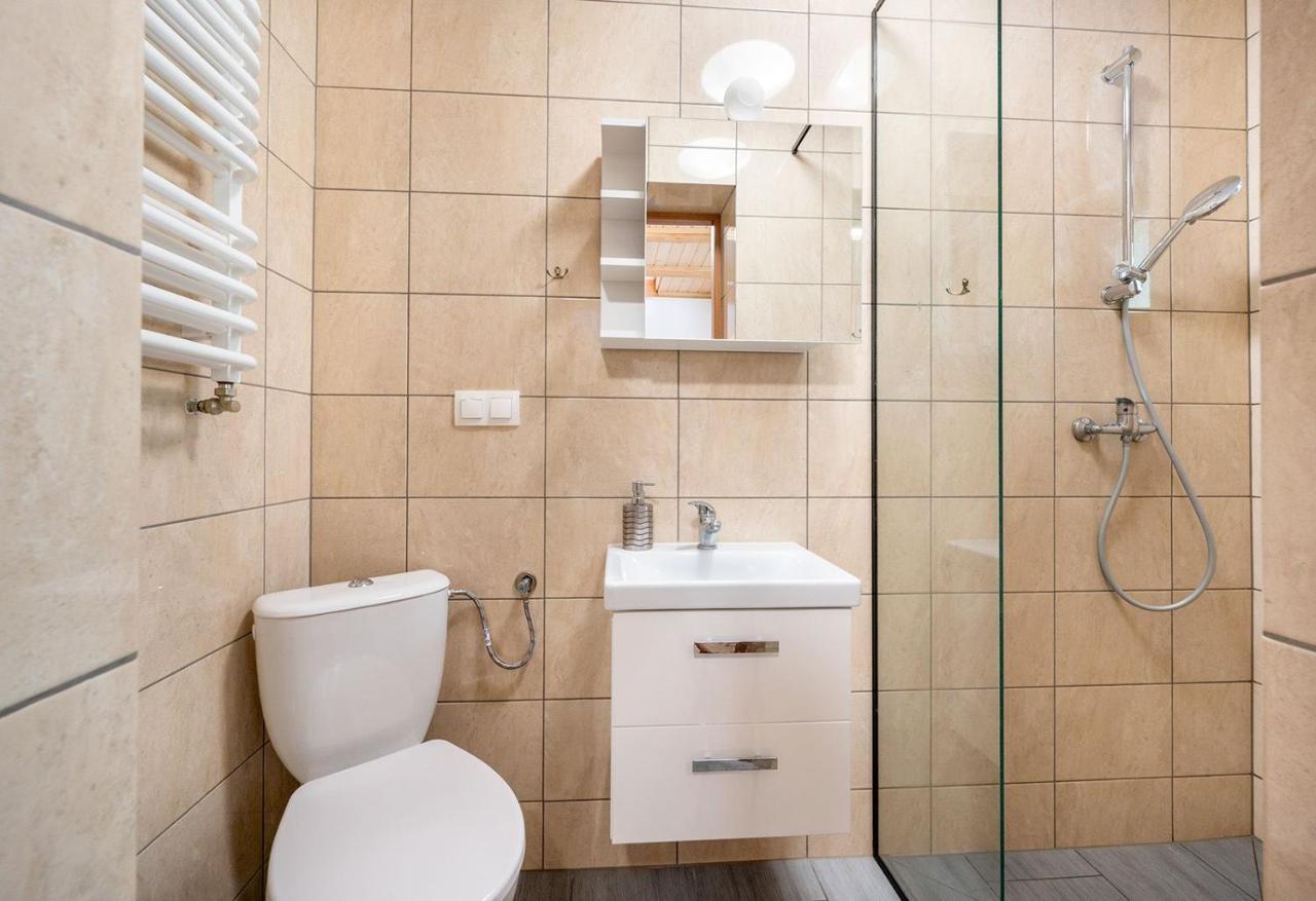 Apartamenty Stodola Jezierzany Exterior foto